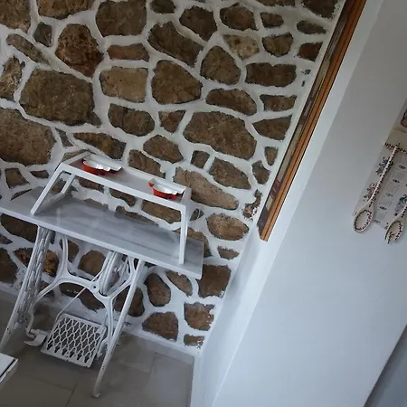 Ancora Vila Spétses